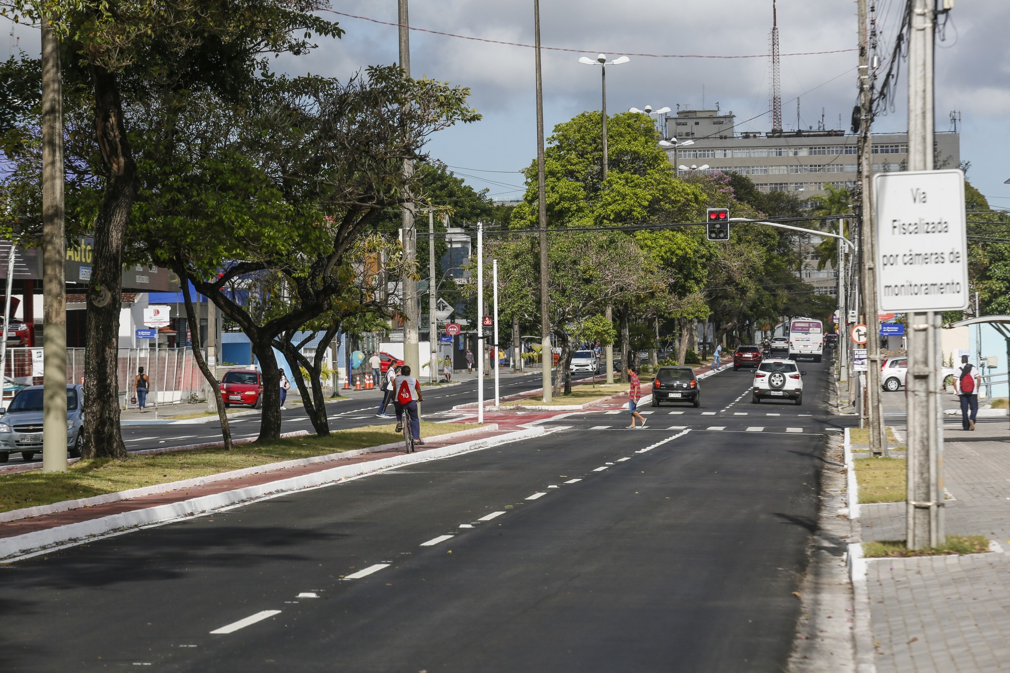durante-inspecao-cartaxo-garante-beira-rio-pronta-no-1o-trimestre-de-2018