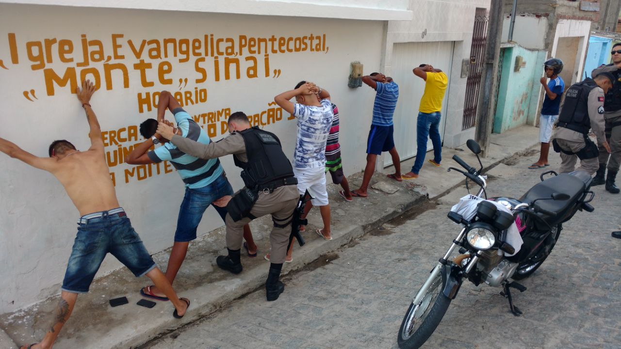 fim-de-semana-termina-com-13-presos-e-14-veiculos-recuperados-pela-policia-em-campina-grande