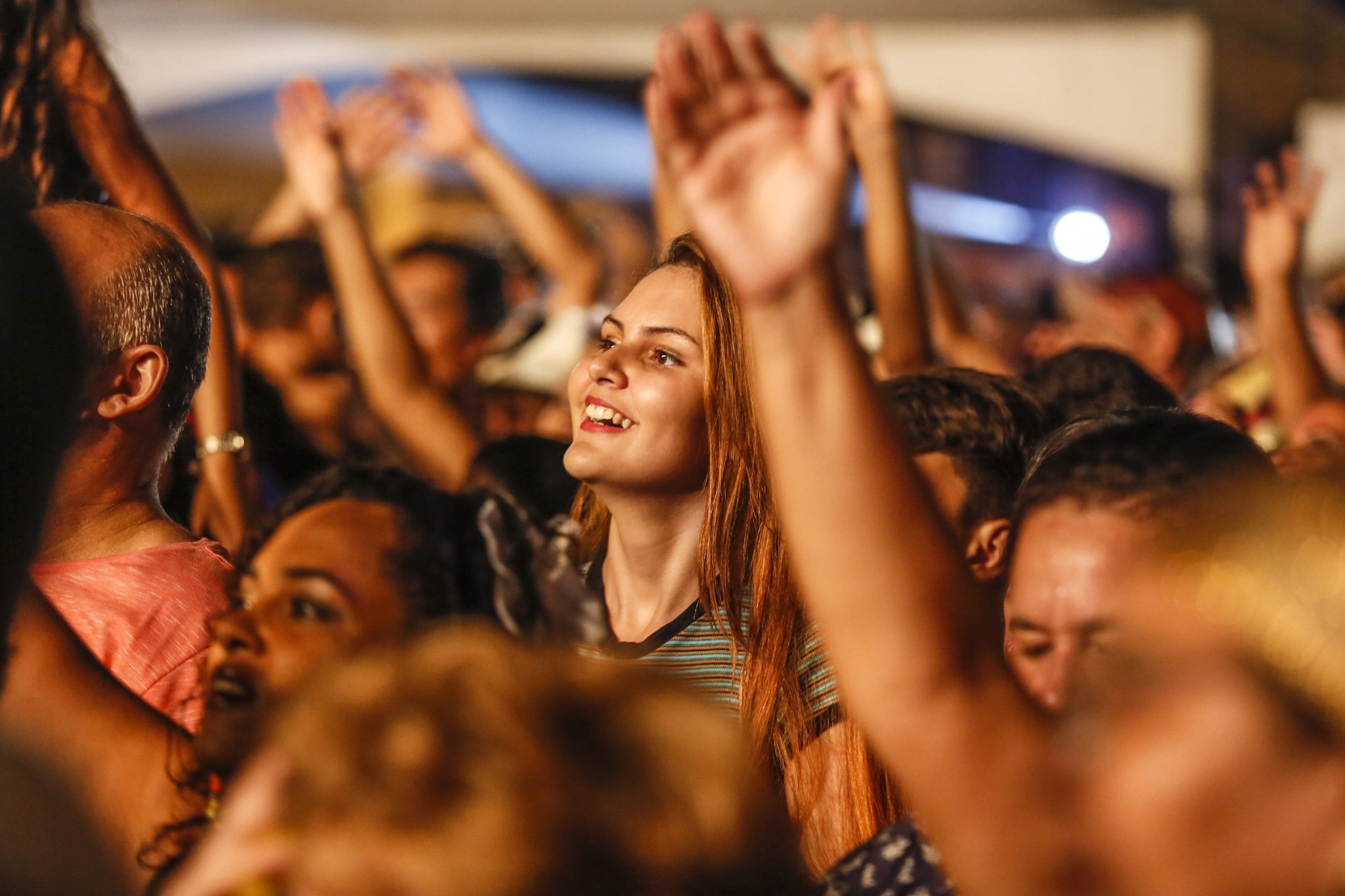 veja-com-foi-o-show-de-elba-ramalho-na-abertura-do-folia-de-rua