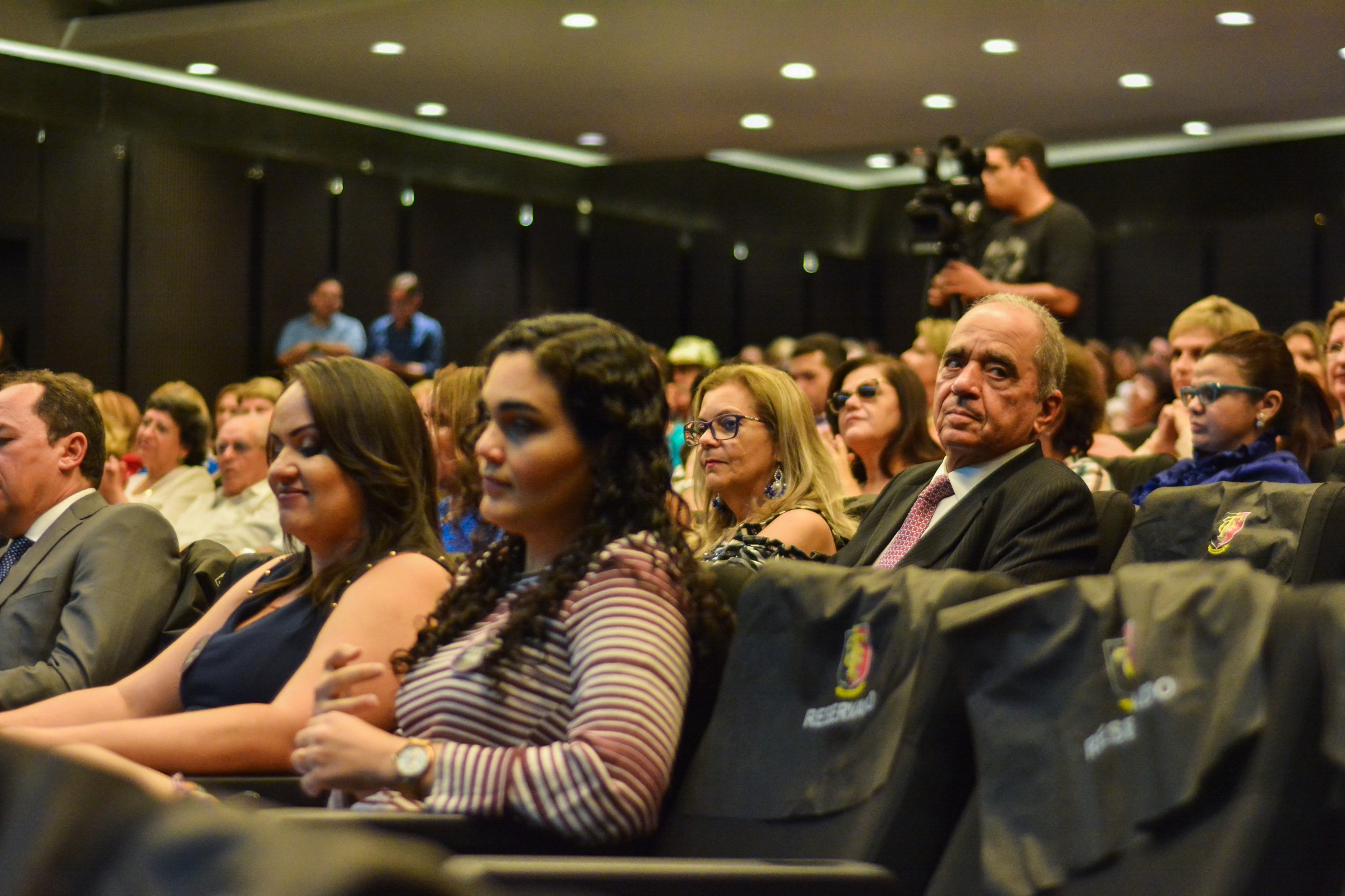 forum-todas-por-uma-homenageia-mulheres-de-destaque-na-sociedade-paraibana