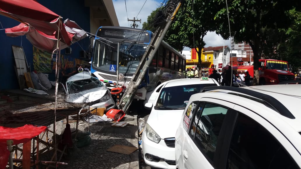 policia-vai-ouvir-motorista-envolvido-em-acidente-de-onibus-na-lagoa