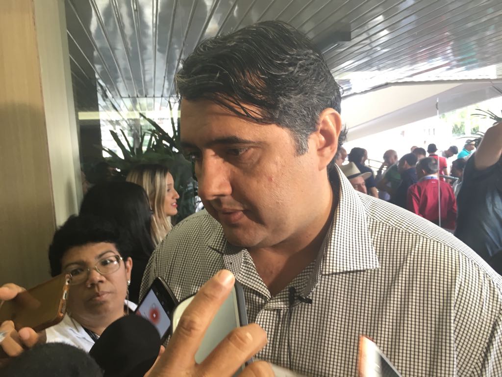 filiado-ao-mdb-andre-gadelha-diz-acompanhar-apoio-do-psc-para-governador