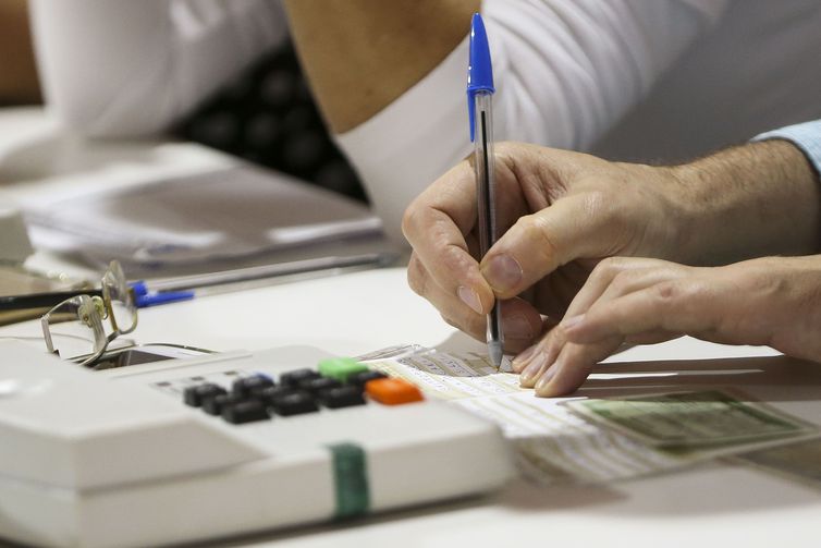 Eleições 2026: veja o que pode e o que é proibido fazer no dia da votação