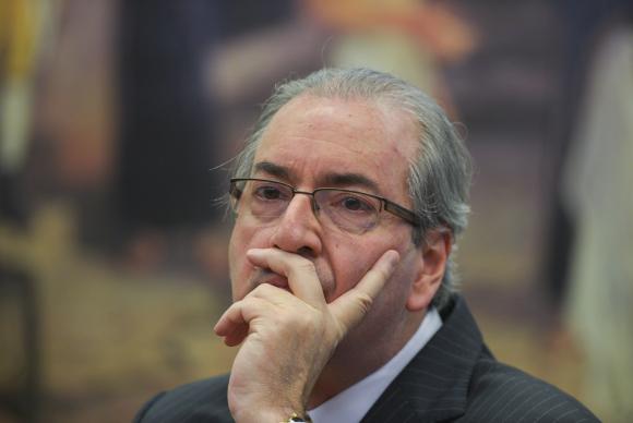 mpf-oferece-4-denuncias-por-fraude-de-r-3-bi-na-caixa-e-no-fgts