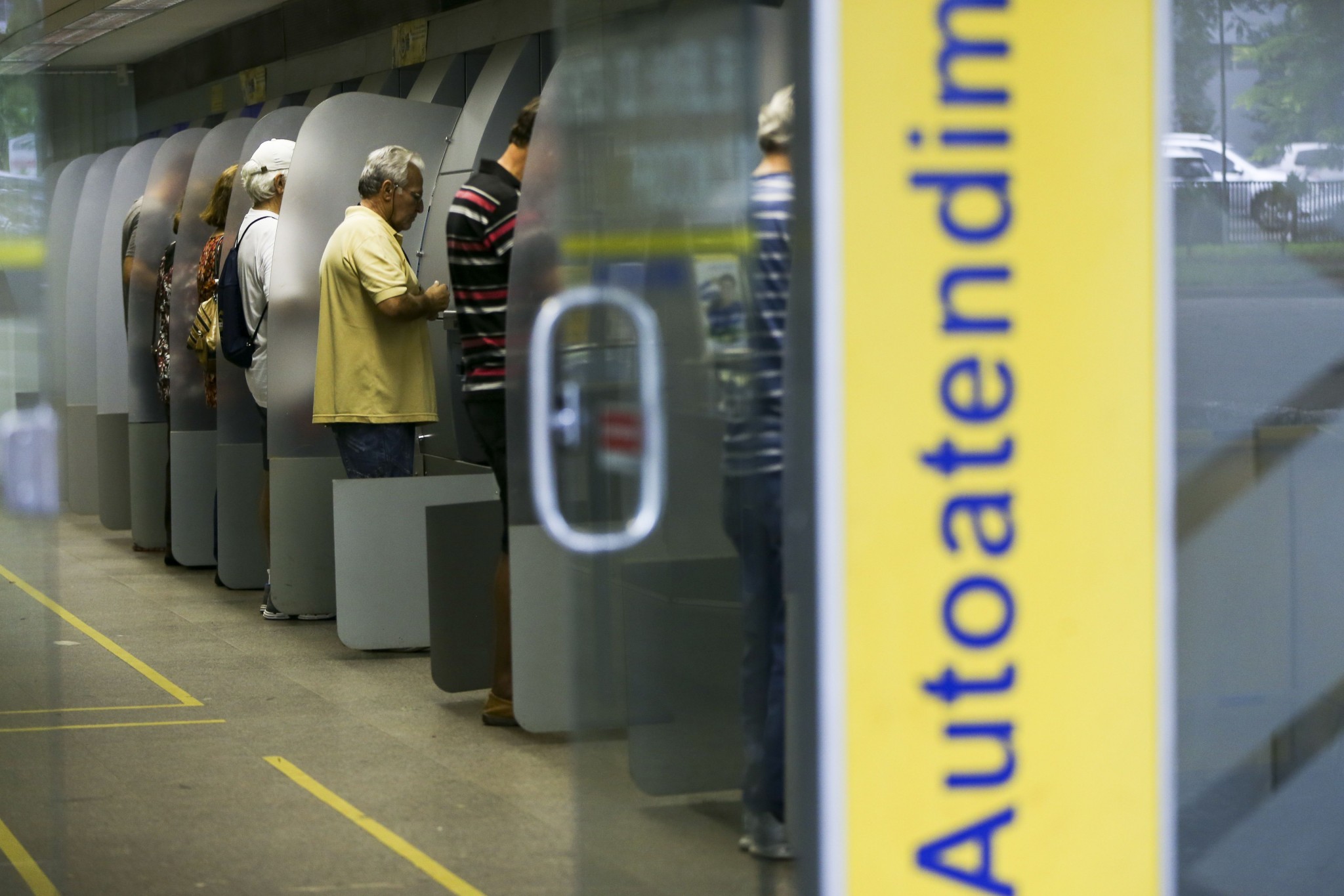 Bancários do BB e da Caixa na Paraíba aprovam greve a partir desta quinta (10)