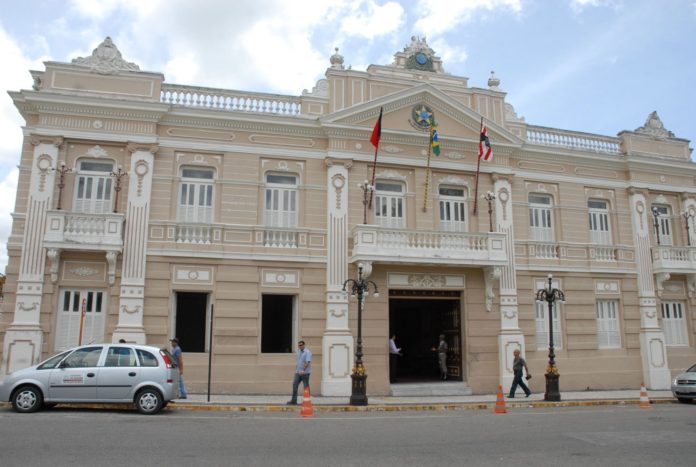 secretários