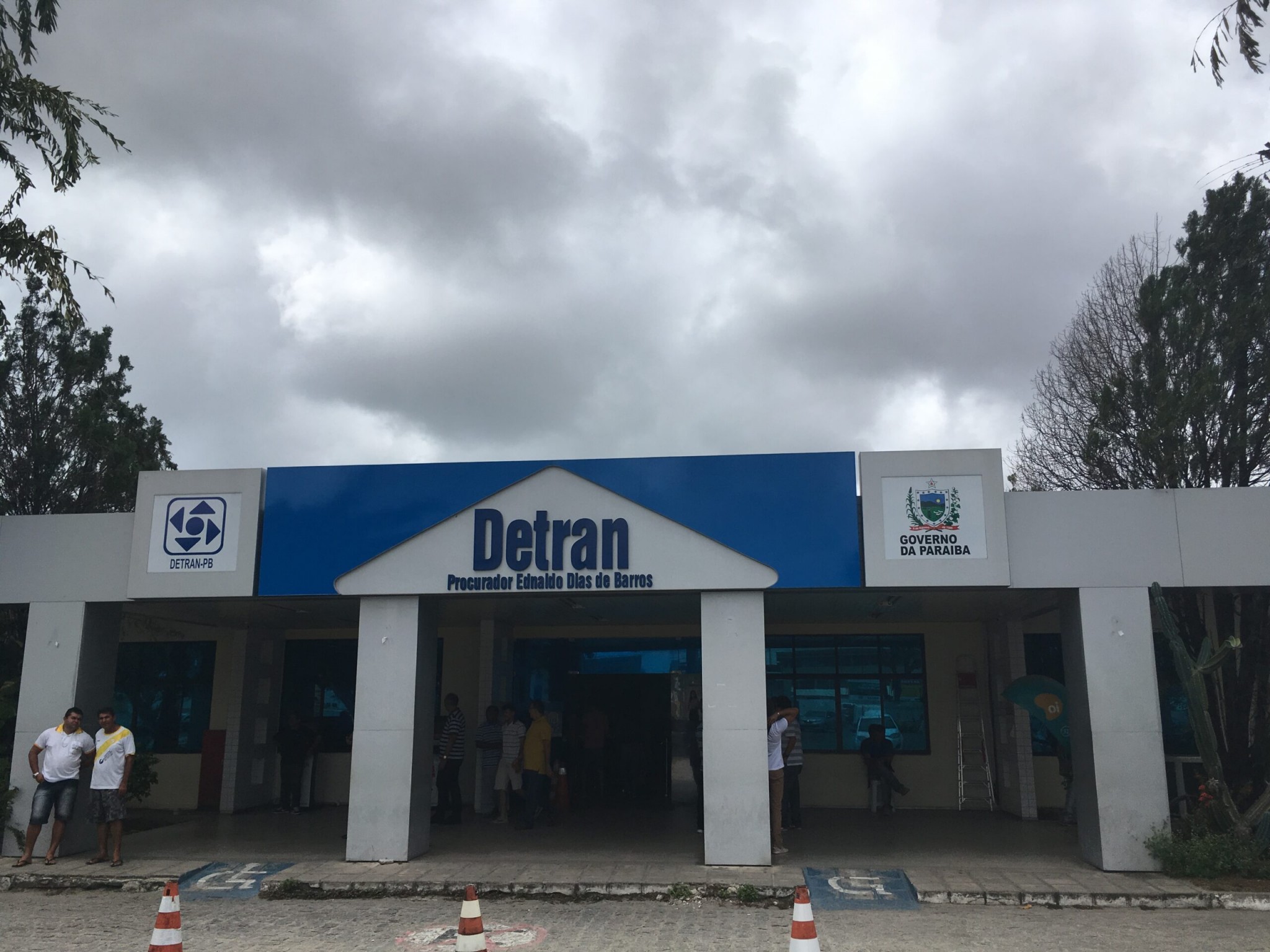 Detran, Leilão