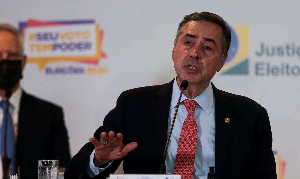 Luís Roberto Barroso TSE