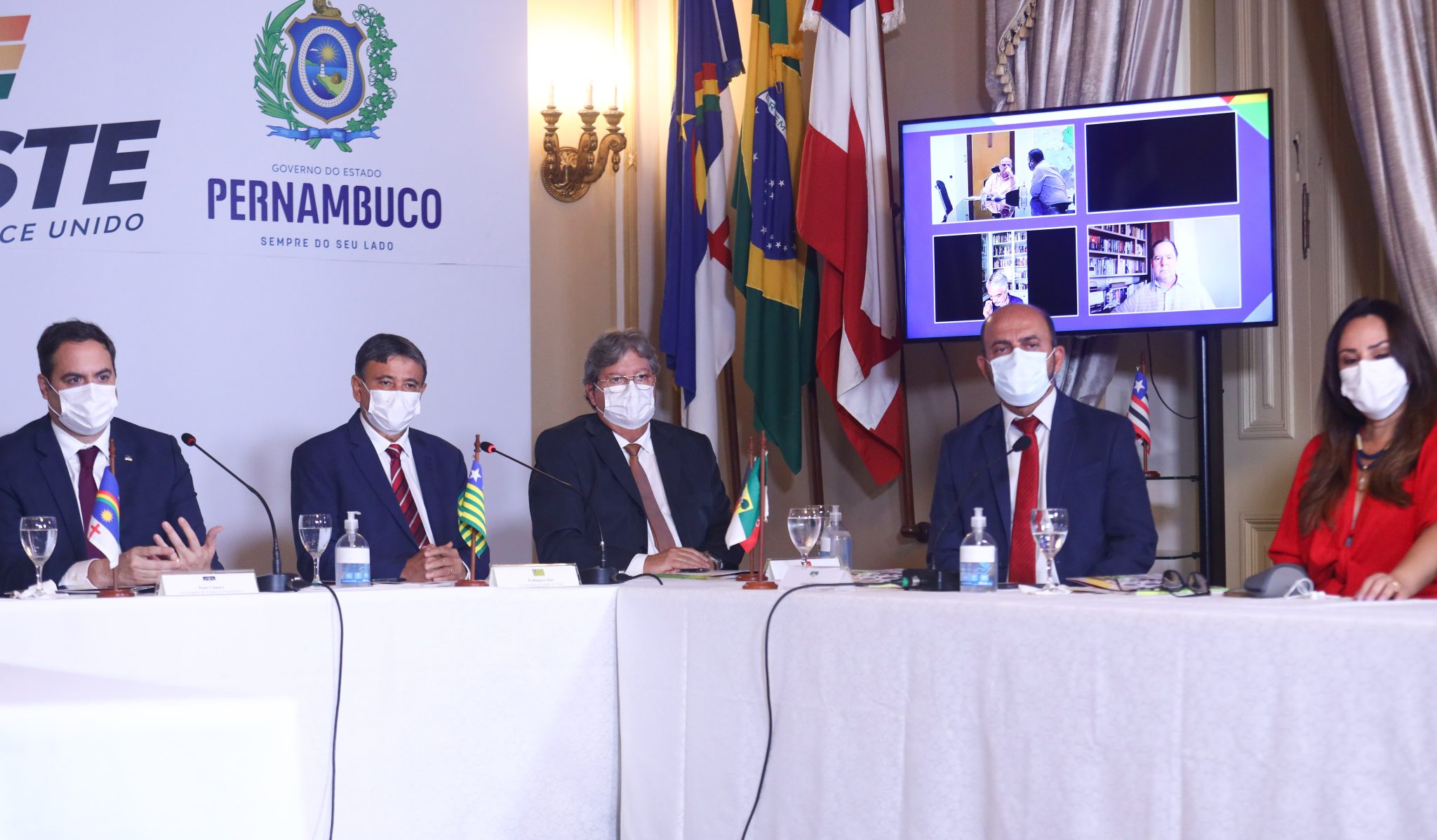 João Azevêdo, Paulo Câmara, Nordeste