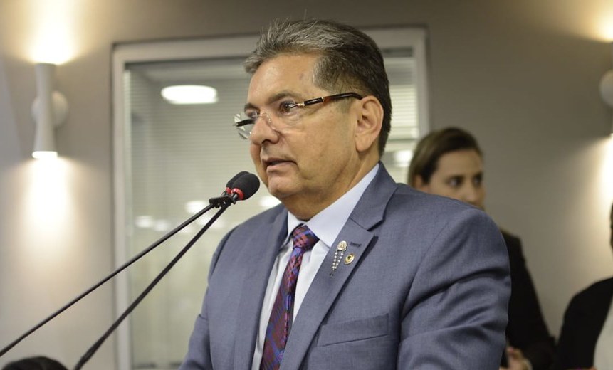 Adriano Galdino