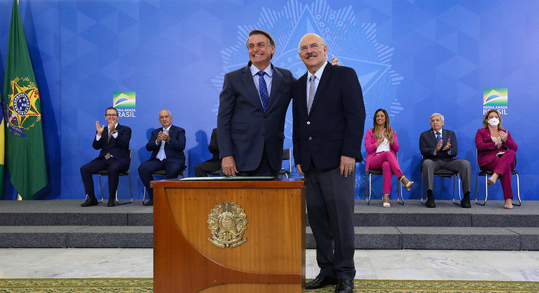 Jair Bolsonaro, Milton Ribeiro