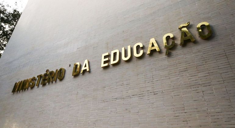 Educação