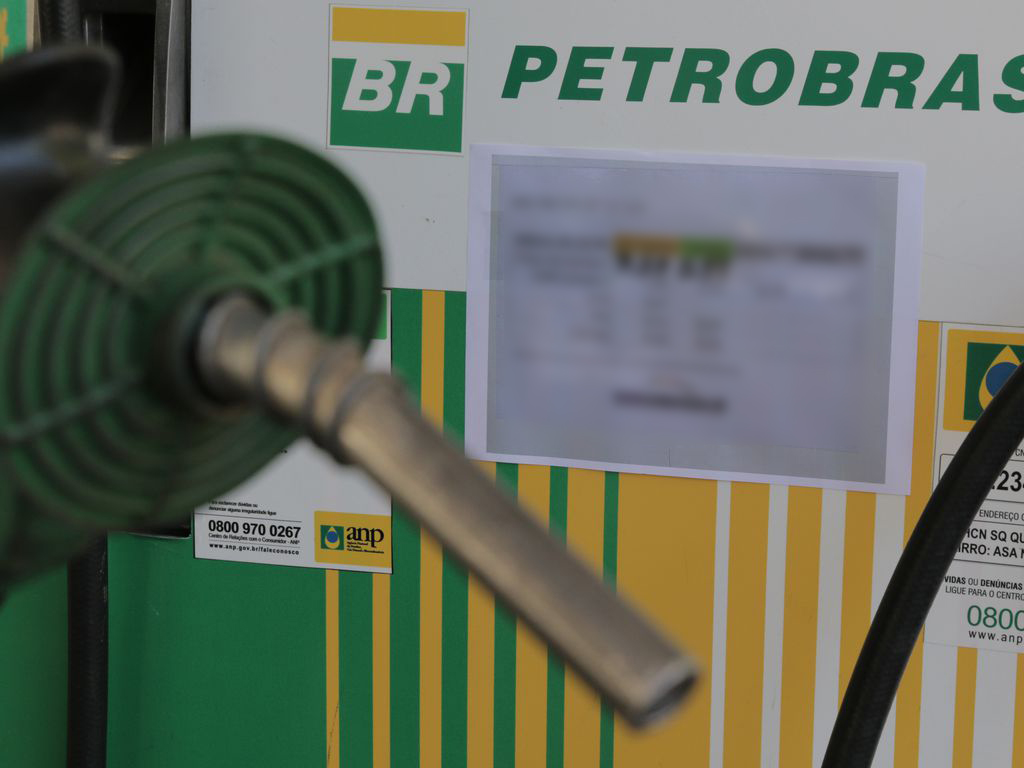 Bomba, combustível, Petrobras,