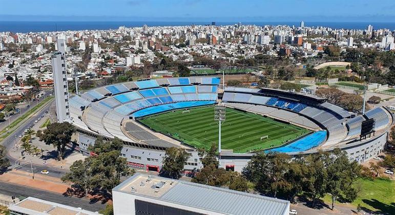 Foto do Estádio Centenário de Montevidéu que sediou a primeira Copa do Mundo