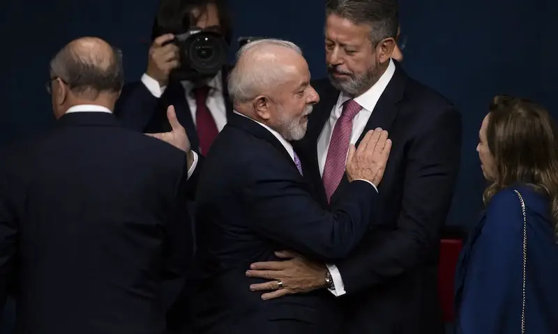 Lula e Arthur Lira