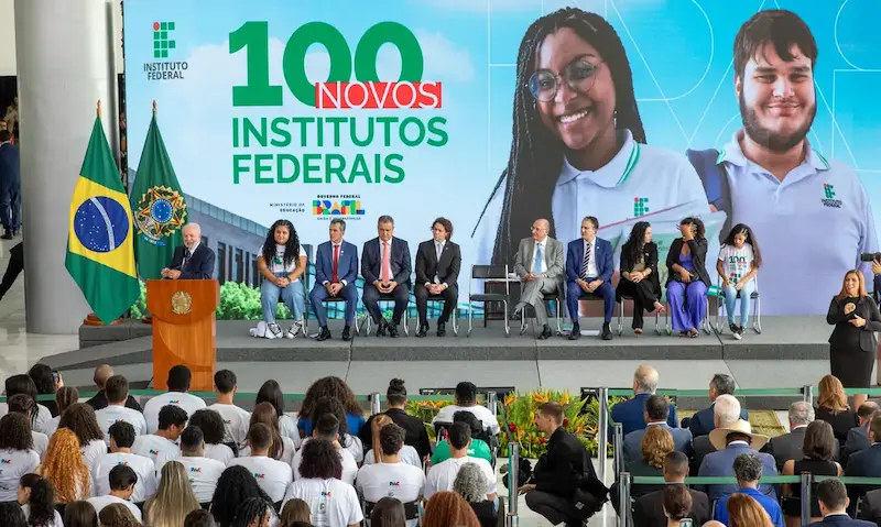 Anúncio novos Institutos Federais
