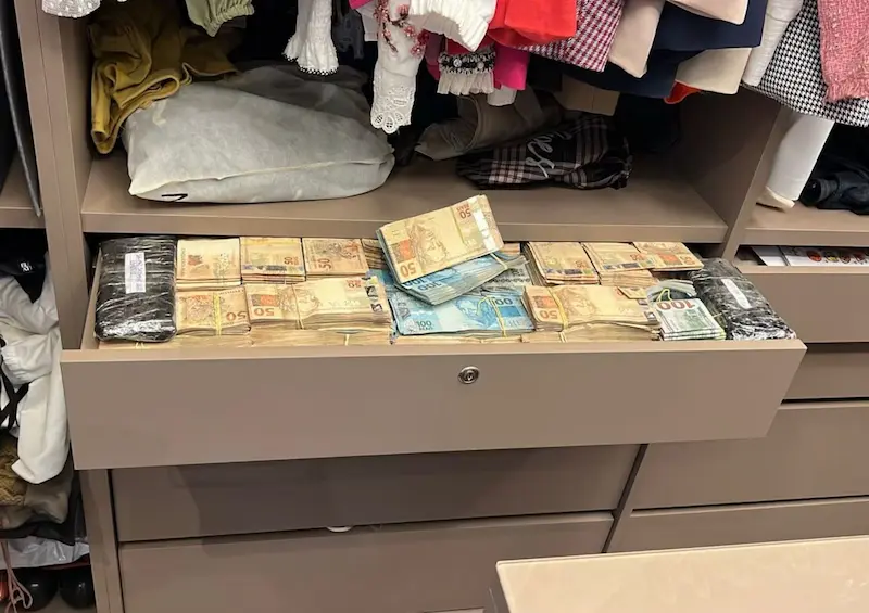 Operação Overclean