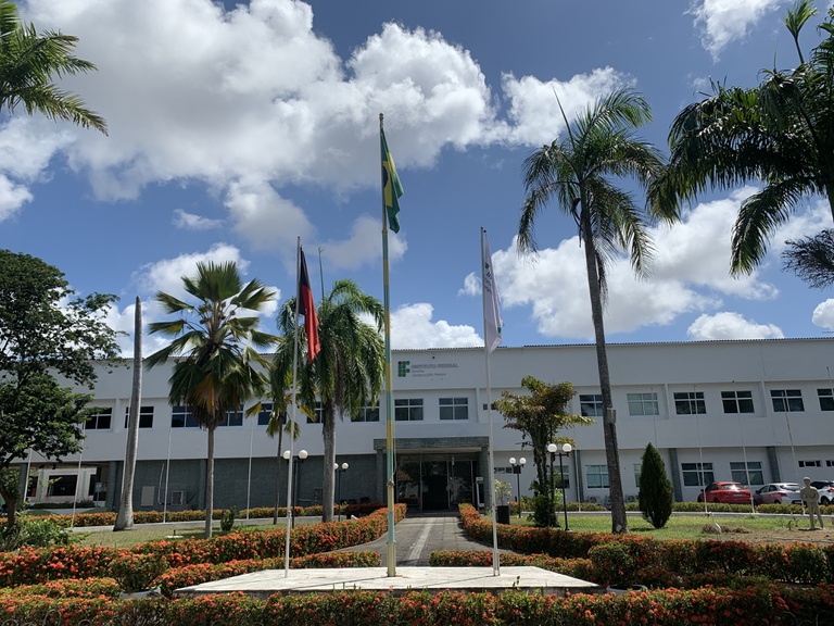 IFPB abre inscrições para concurso público com salários de até R$ 4.967,04