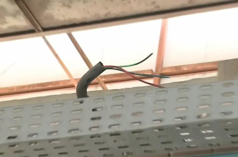 Furto de fios no Mercado da Torre