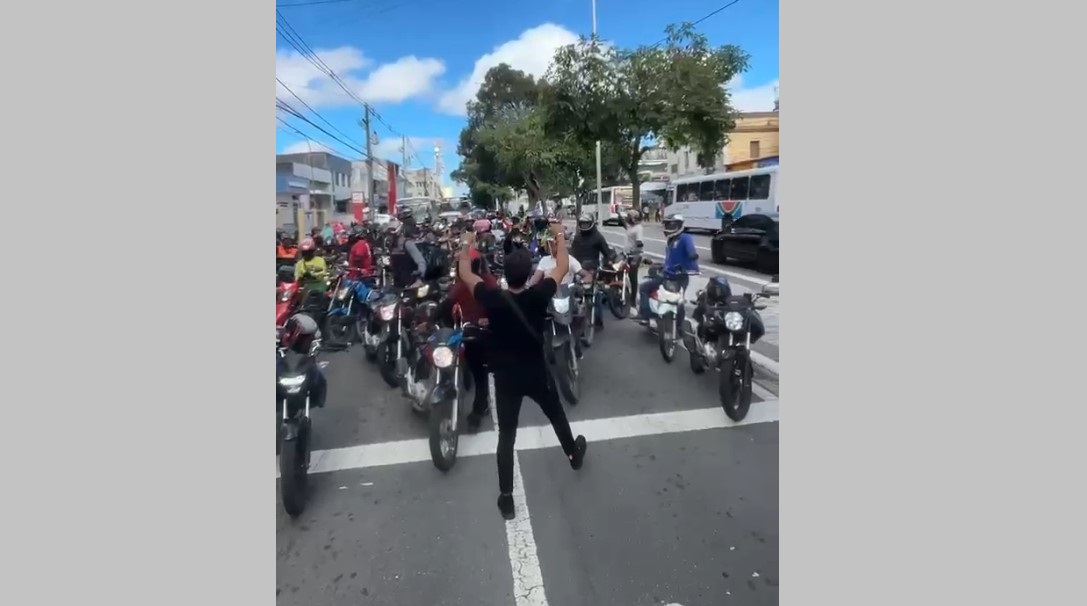 Protesto, motociclistas, aplicativo, campina grande