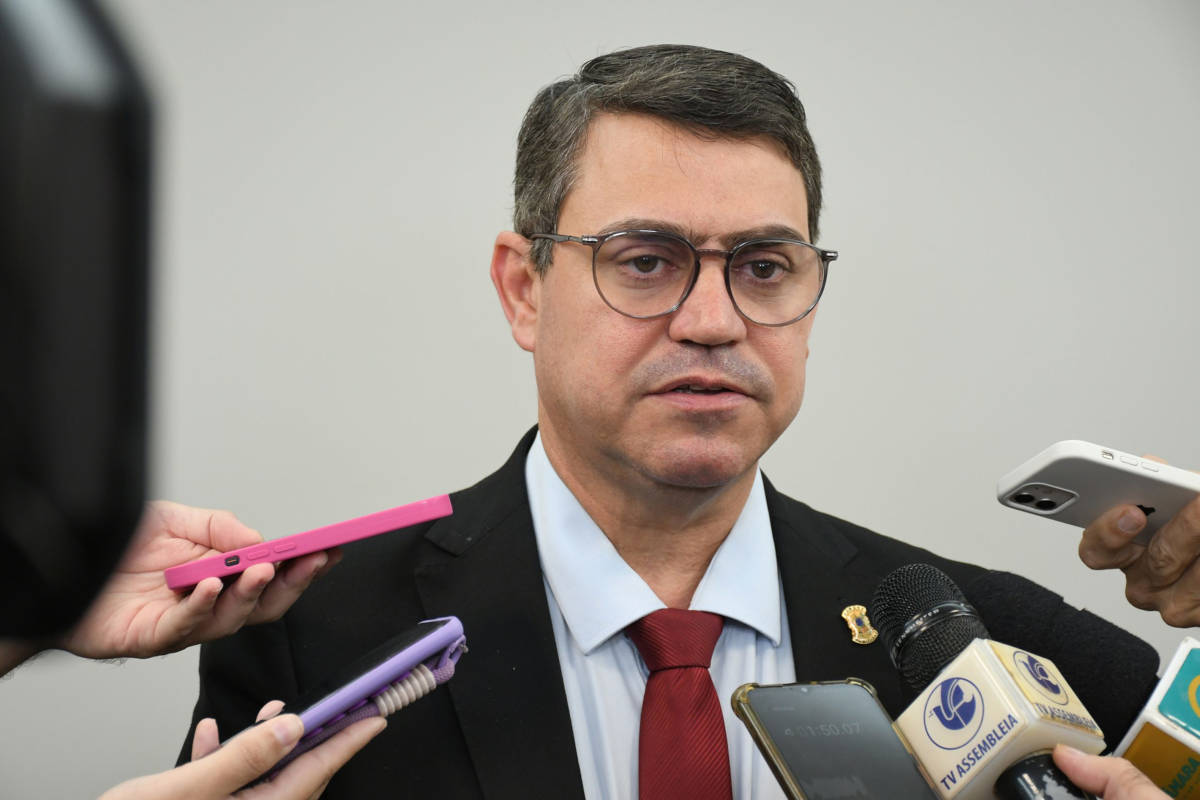 MP pede impugnação da candidatura de Dinho Dowsley com base em processo sigiloso