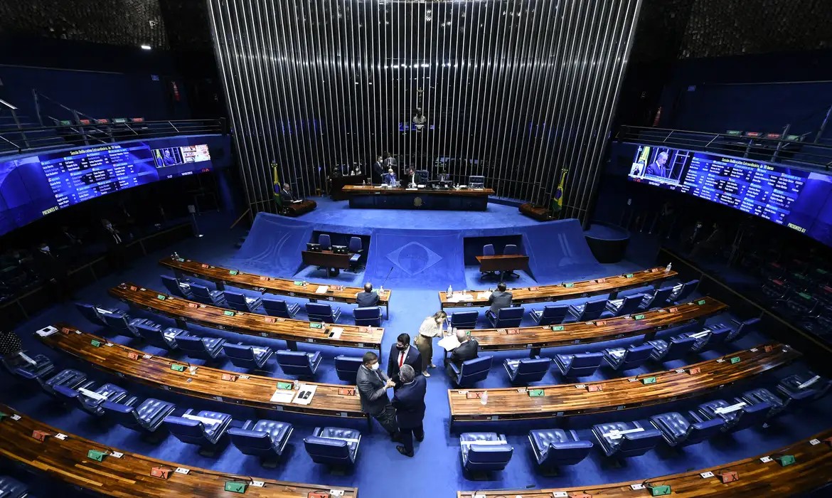 Senado, campanha, candidatos, paraíba, recursos, eleições