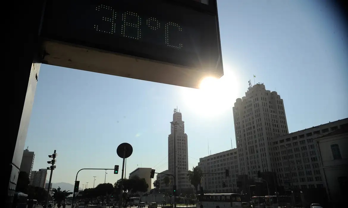 Mais de 60 cidades estão em alerta para umidade de até 12% na Paraíba; veja locais