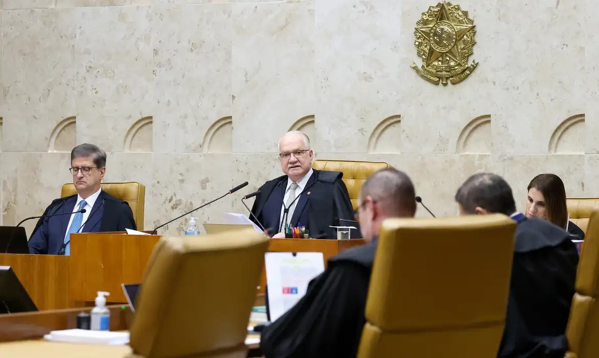 Segunda Turma do STF forma maioria para afastar diretor-geral da PF