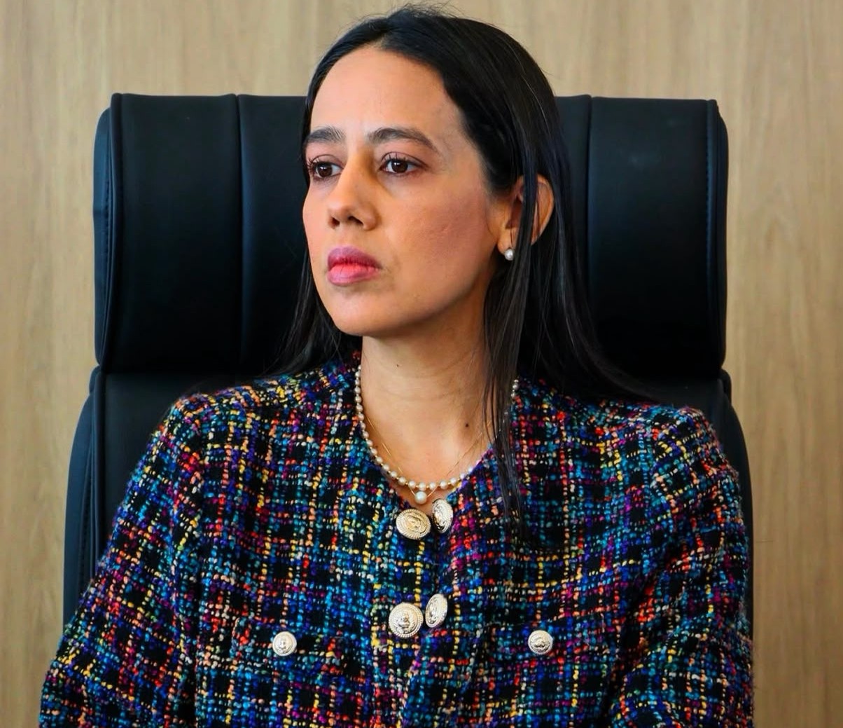 Jullyanna Viegas assume presidência da OAB-PB e se torna primeira mulher a comandar a Instituição