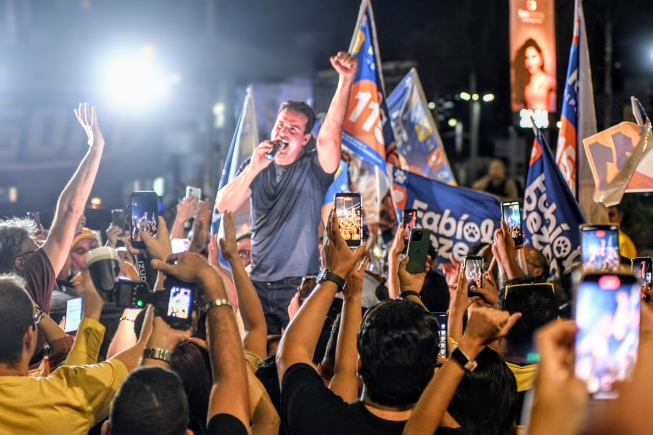 Lucas Ribeiro é reeleito como governador mais votado da história da Paraíba