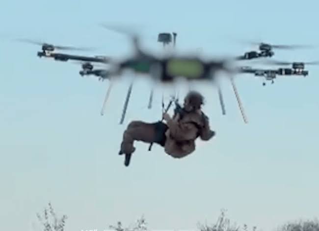 Ucrânia realiza resgate inédito de soldado com drone