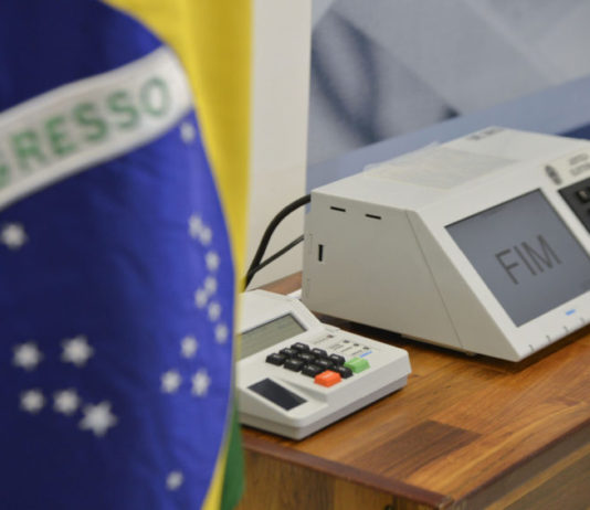 eleitor-que-nao-votou-nem-justificou-no-1o-turno-pode-ir-as-urnas-no-domingo-2