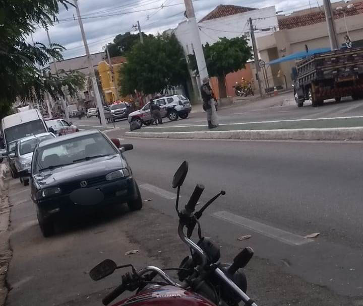 Resultado de imagem para imagens de agência dos Correios da cidade desume, no Agreste paraibano, foi explodida.