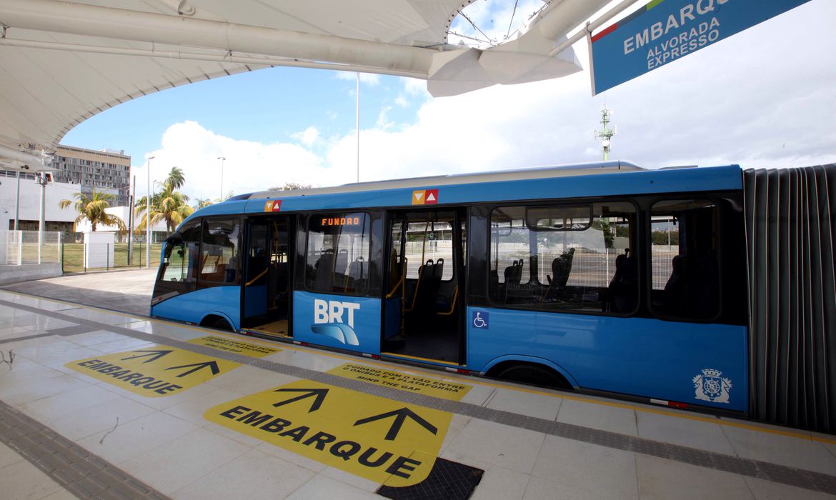 BRT, Ônibus rápido